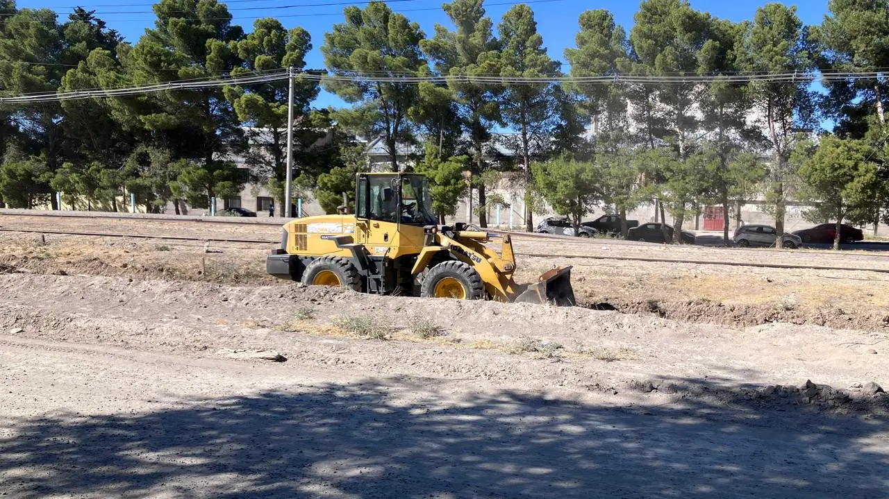 Villa Regina: inician las obras de pavimentación en la calle Los Nogales